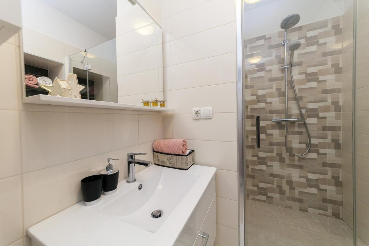 Imperium Central Apartments زادار المظهر الخارجي الصورة